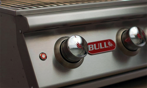 BULL OUTLAW 4 Burner Built In Propane Gas BBQ Grill Head 304 Grade Stainless Steel 26038CE